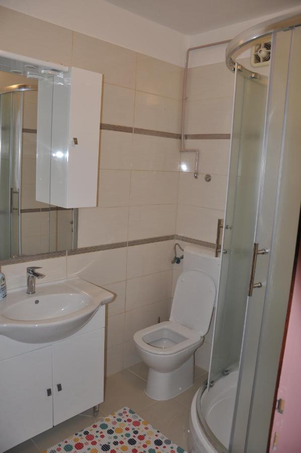Apartmani Karla Klenovica Exterior foto